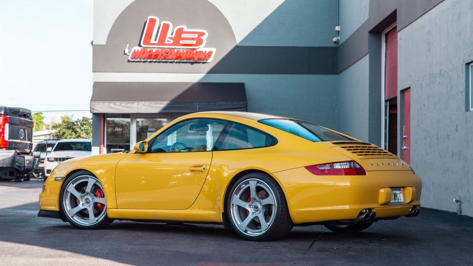 PORSCHE 997.1 CARRERA ON HRE RS102