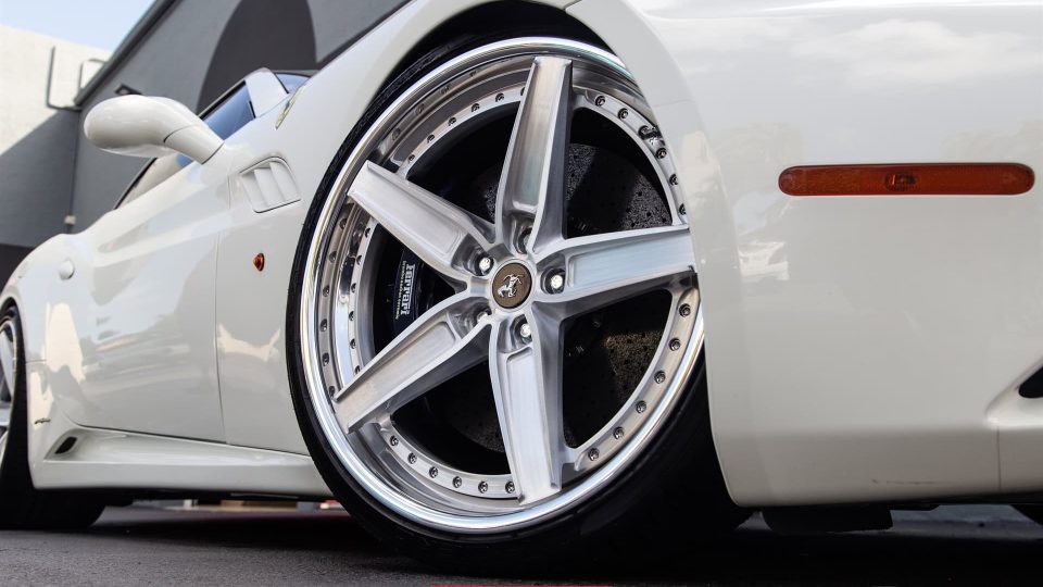 FERRARI CALIFORNIA ON ANRKY AN35