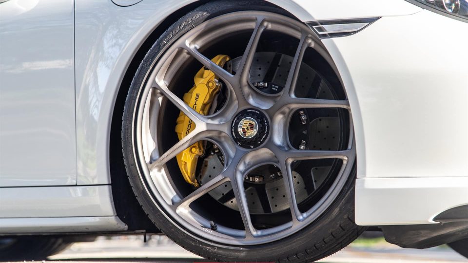 PORSCHE 991.1 TURBO S CABRIOLET ON HRE R101 LIGHTWEIGHT