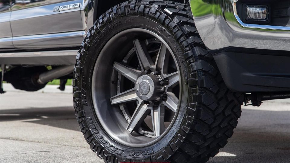 FORD F-250 ON HRE HD188