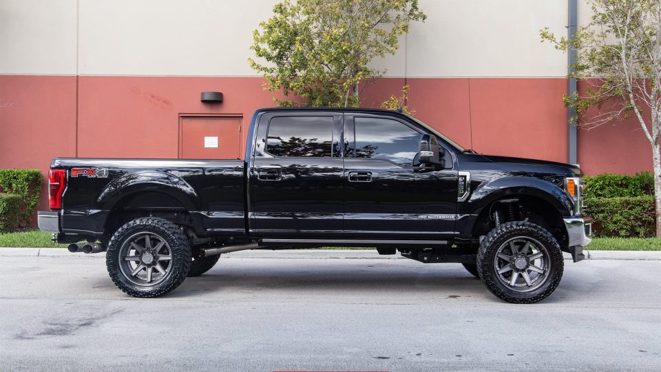 FORD F-250 ON HRE HD188