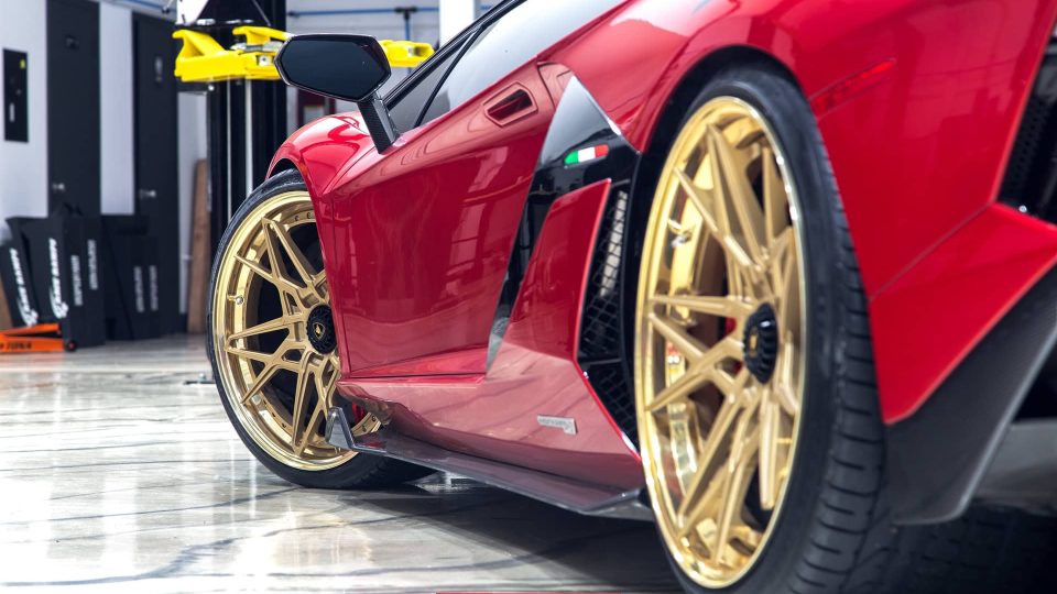 LAMBORGHINI AVENTADOR SVJ ROADSTER ON ANRKY S3-X2