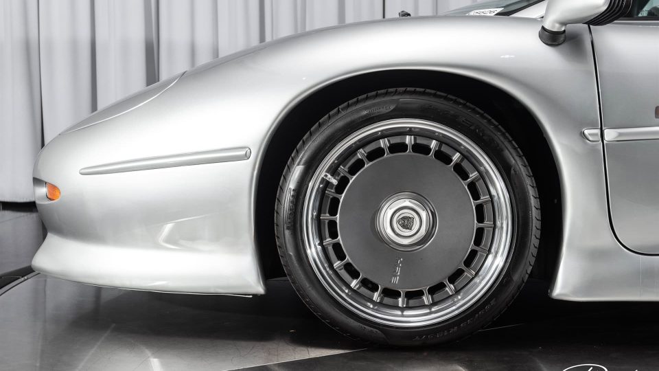 HRE 935 | Jaguar XJ220