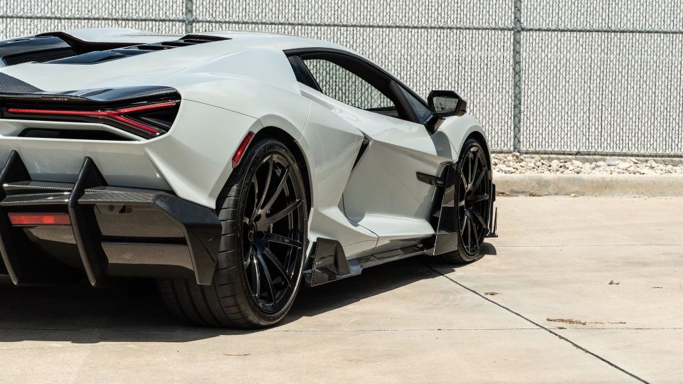 MANSORY Lamborghini Revuelto | Grigio Hati | on Mansory FV.10 Wheels | Gloss Black