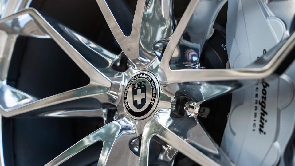 Lamborghini Urus SE | Grigio Nimbus | on HRE S201H | Polished Clear