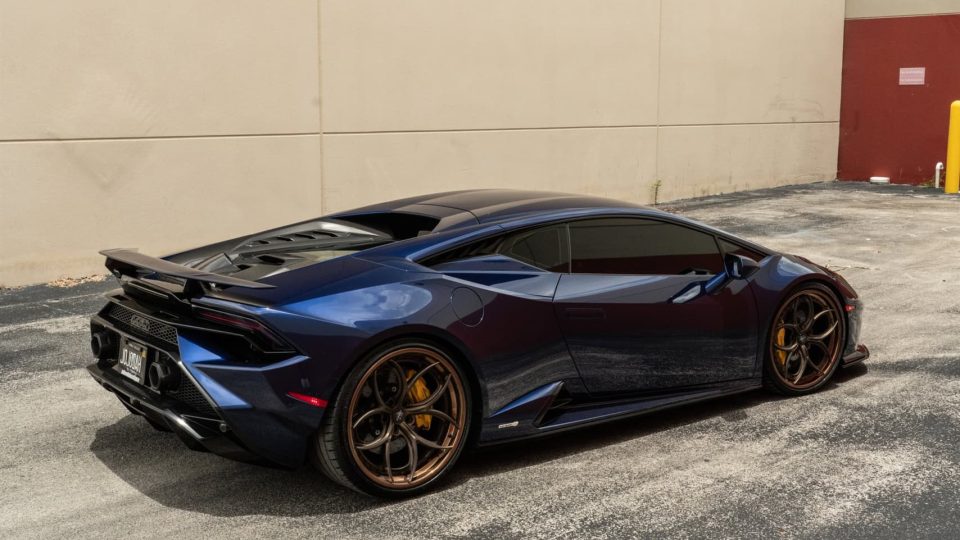 Lamborghini Huracan Tecnica | Blu Grifo | on ANRKY S3-X0 | Satin Bronze