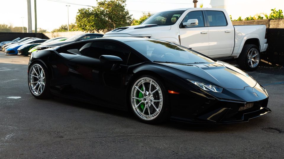 Lamborghini Huracan Tecnica | Nero Noctis | on ANRKY AN32 | Polished Clear
