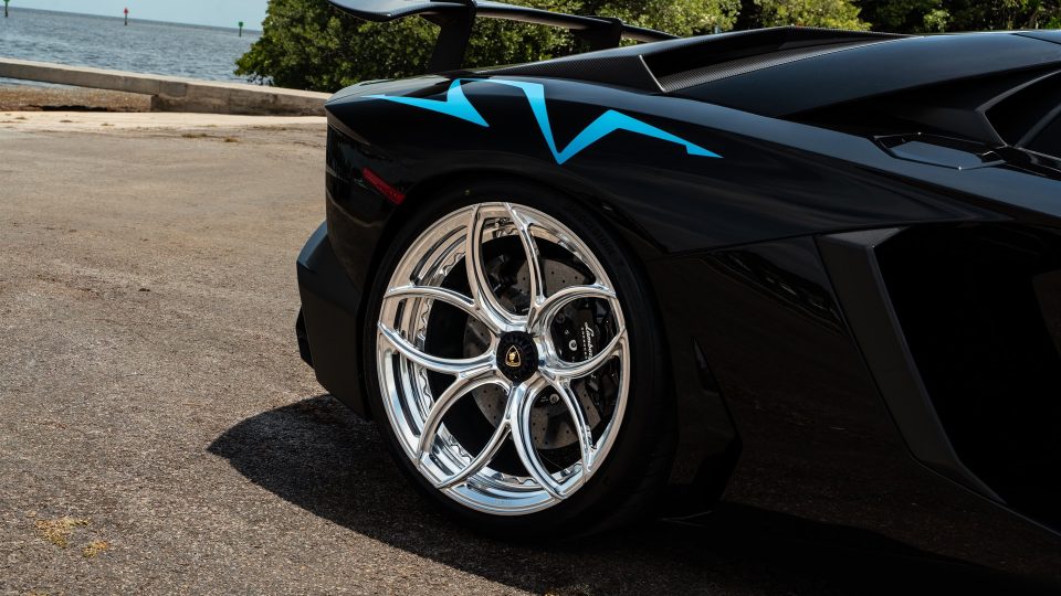 Lamborghini Aventador SV | Nero Noctis | on ANRKY S2-X0 | Polished Clear