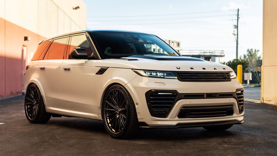 Land Rover Range Rover on Urban Auto Body Kit and 1886 Wheels