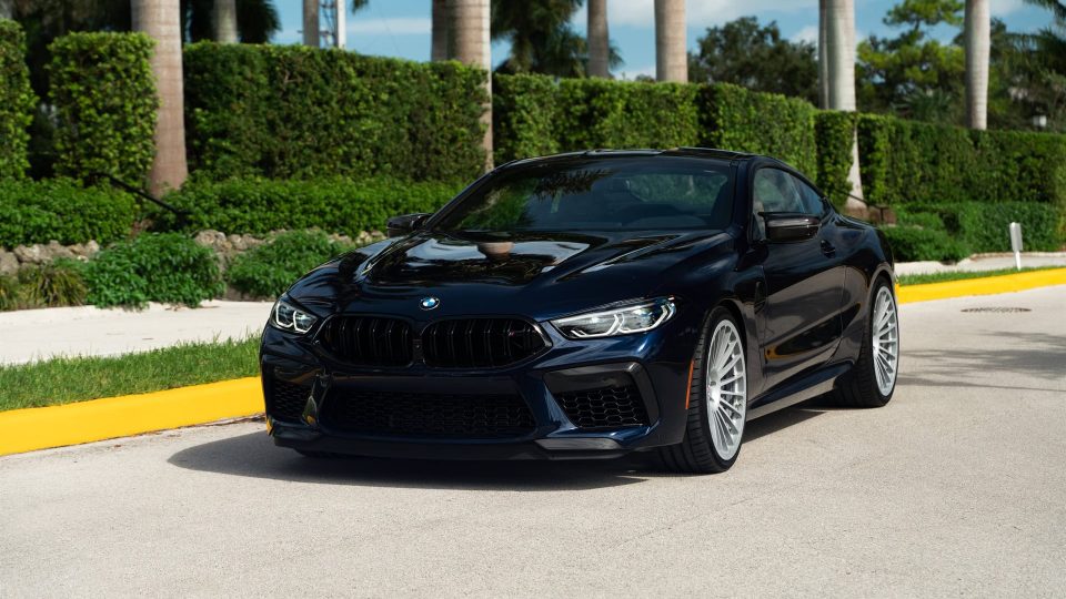 BMW M8 | Midnight Blue | on HRE 309M | Gloss Silver