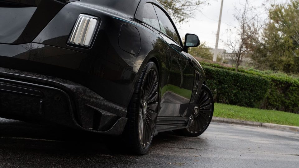Mansory Rolls-Royce Spectre | on 1886 G100 | Mirror Polished Smoke