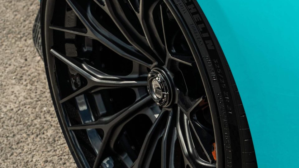 McLaren 720 | | on 1886 XR018 | Satin Black
