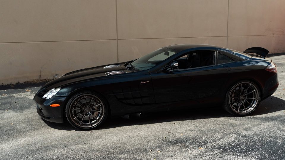 Mercedes SLR-McLaren on 1886 Wheels