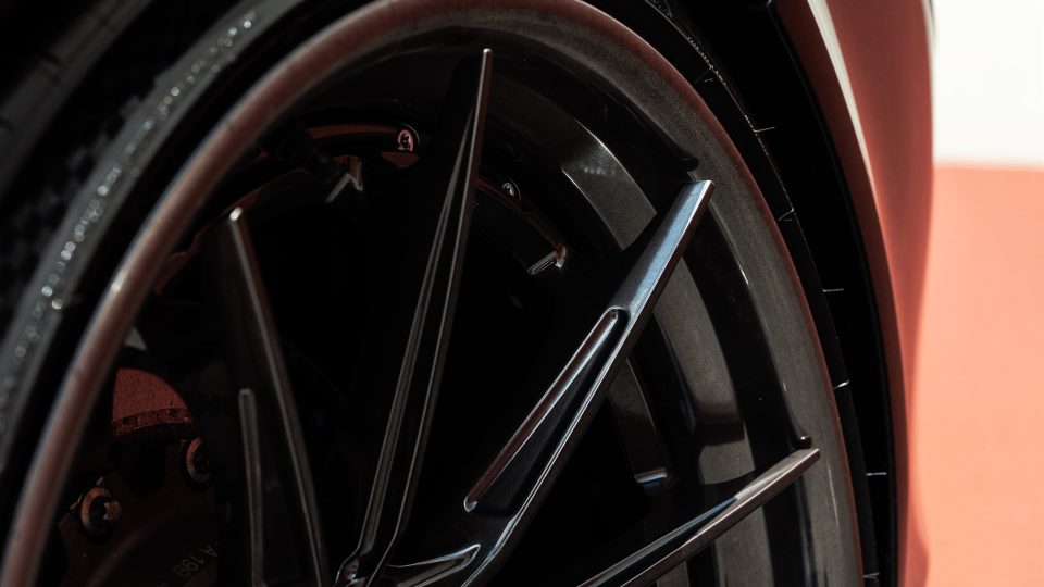 Mercedes SLR-McLaren on 1886 Wheels