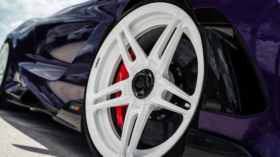 Mclaren 765LT | Lantana Purple | on ANRKY AN27 | Gloss White