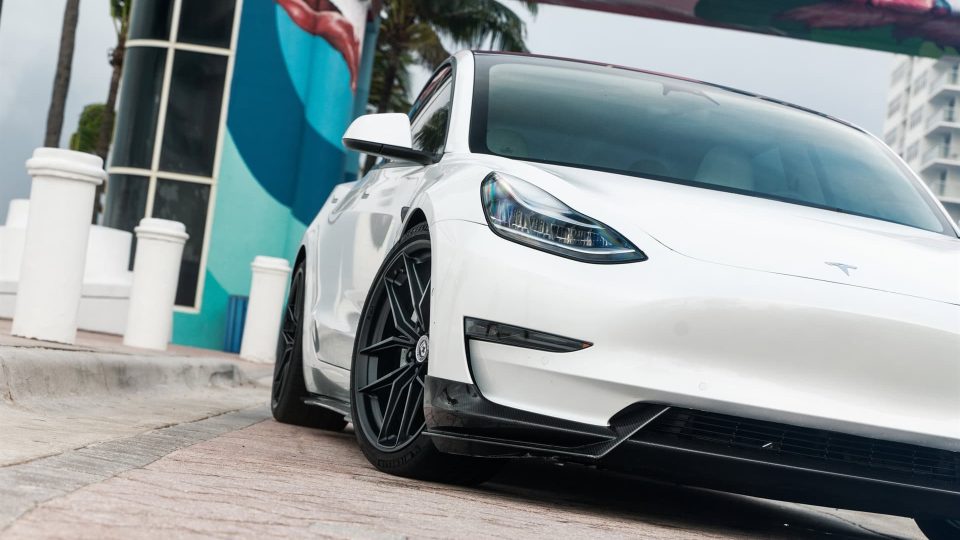 HRE FF21 | Tesla Model 3