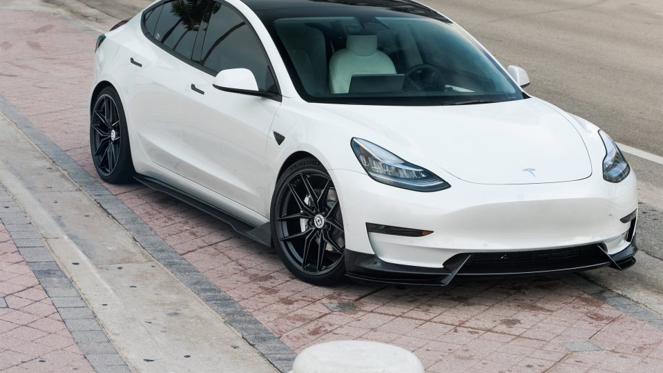 HRE FF21 | Tesla Model 3