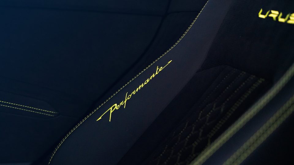 Lamborghini Urus Performante | Grigio Telesto Matt | on 1886 S009 | Satin Black