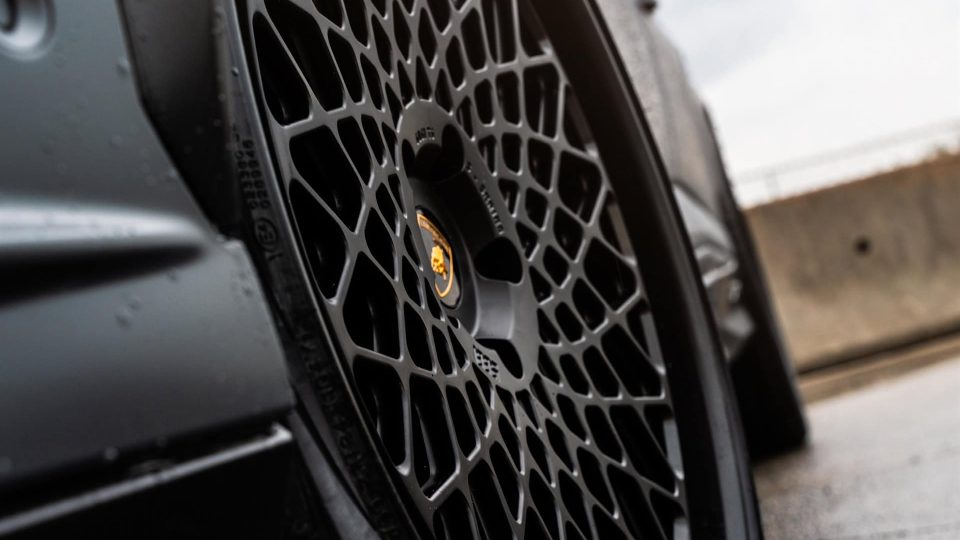 Lamborghini Urus Performante | Grigio Telesto Matt | on 1886 S009 | Satin Black