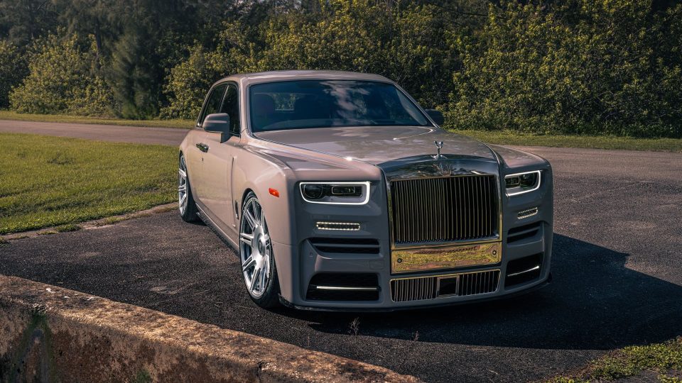 Rolls Royce Phantom on Mansory Kit