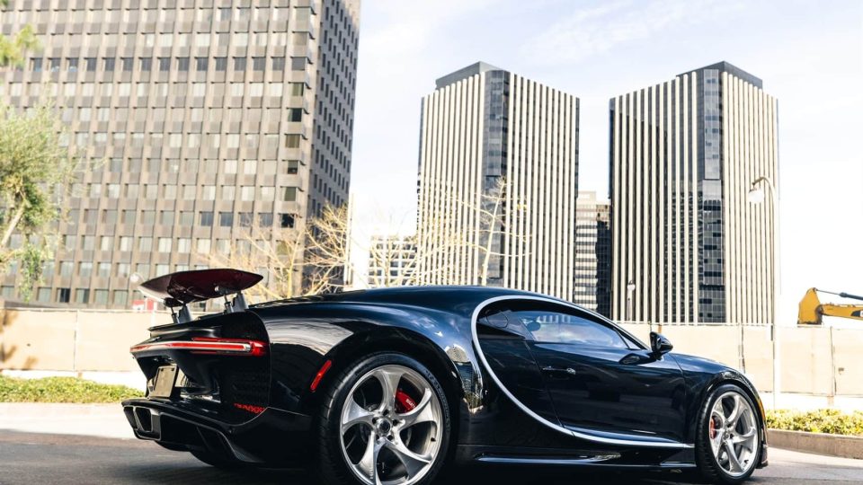Bugatti Chiron | on HRE 522M | Brushed Clear