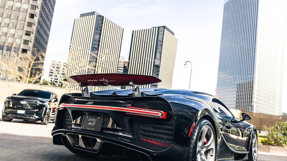 Bugatti Chiron | on HRE 522M | Brushed Clear