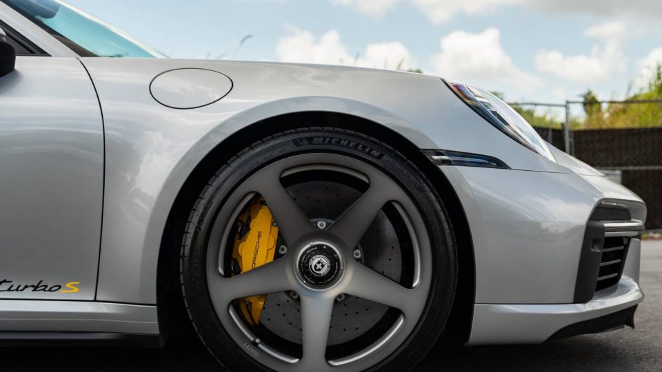Porsche 992 Turbo S | GT Silver | on HRE 305M | Frozen Dark Polished