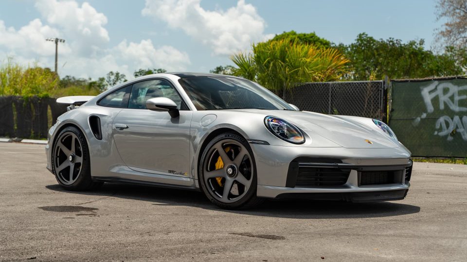 Porsche 992 Turbo S | GT Silver | on HRE 305M | Frozen Dark Polished