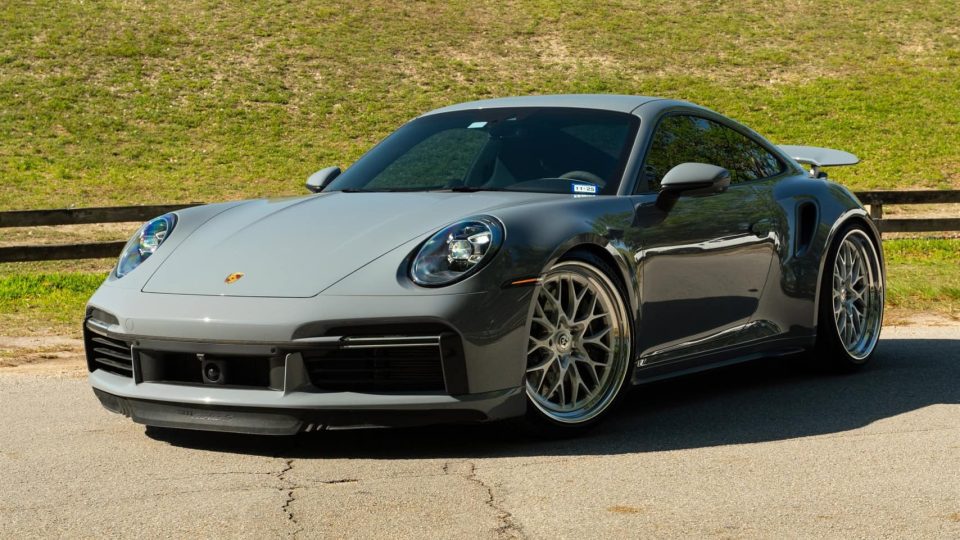 Porsche 992 Turbo S | Artic Gray | on HRE 520 FMR | Brushed Clear