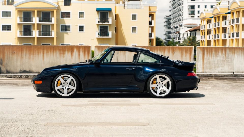 HRE 305M | Porsche 993 Turbo 1