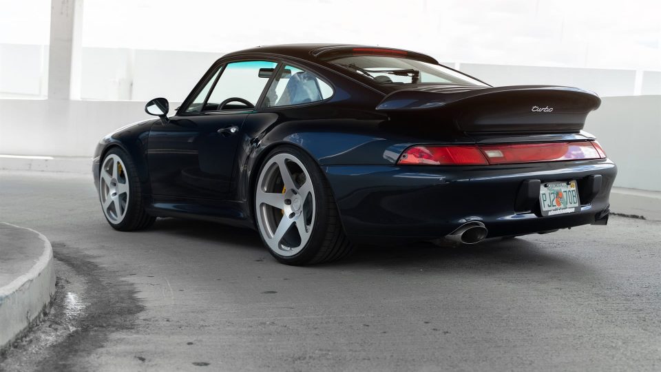 HRE 305M | Porsche 993 Turbo 1