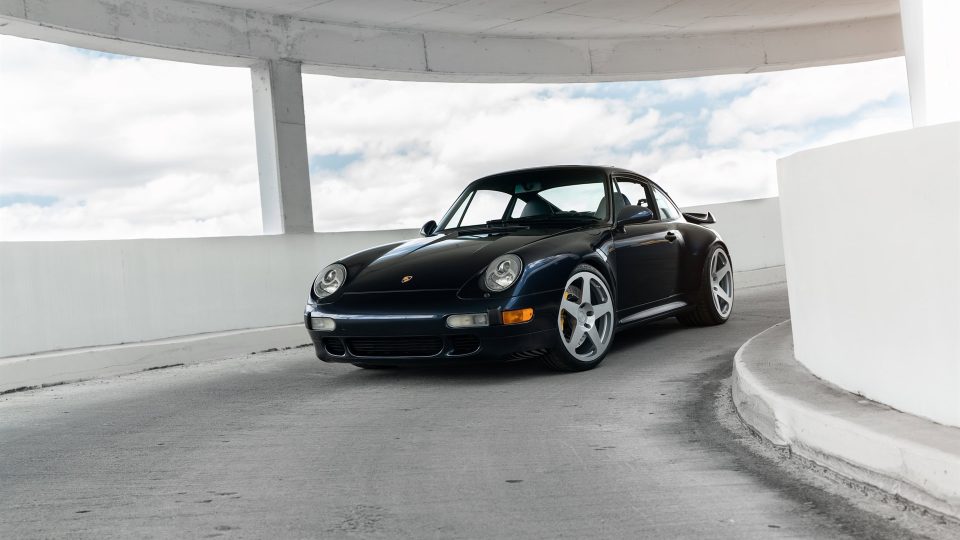 HRE 305M | Porsche 993 Turbo 1