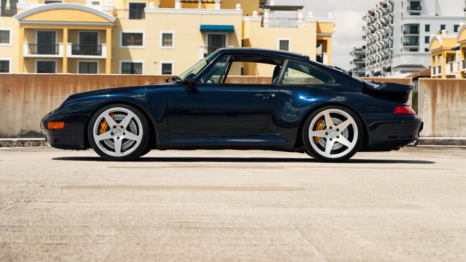 HRE 305M | Porsche 993 Turbo 1