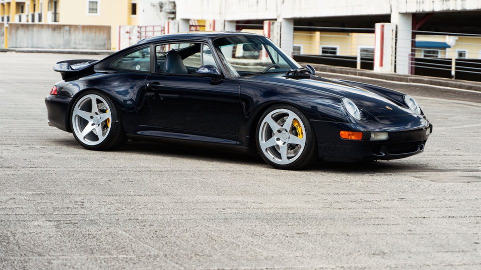 HRE 305M | Porsche 993 Turbo 1