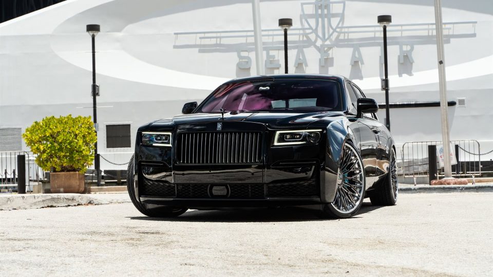 AL13 R100 | Rolls-Royce Ghost Black Badge
