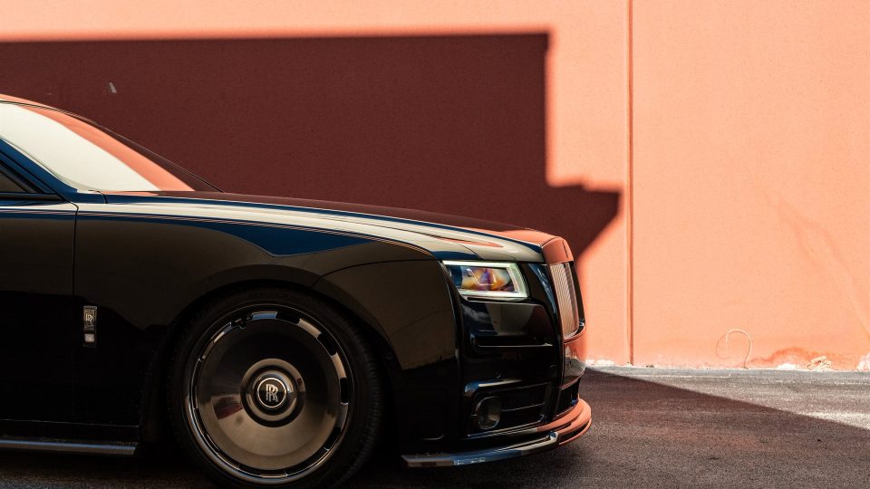 Urban Automotive Rolls-Royce Ghost | on Avant Garde AGL93 | Mirror Polished Smoke
