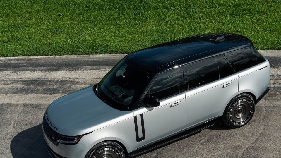 Range Rover on AG Wheels