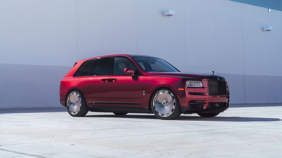 Rolls Royce Cullinan on HRE L108M