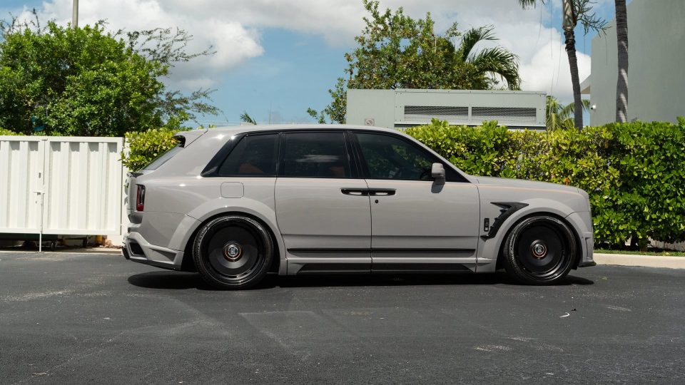 1016 Industries Cullinan Series II | Burnout Gray | on Avant Garde AGL93 | Satin Black