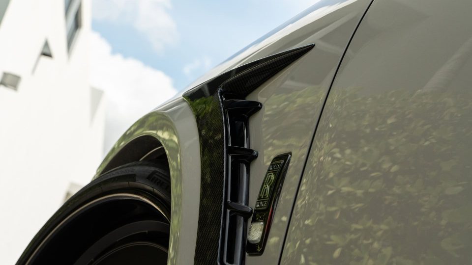 1016 Industries Cullinan Series II | Burnout Gray | on Avant Garde AGL93 | Satin Black