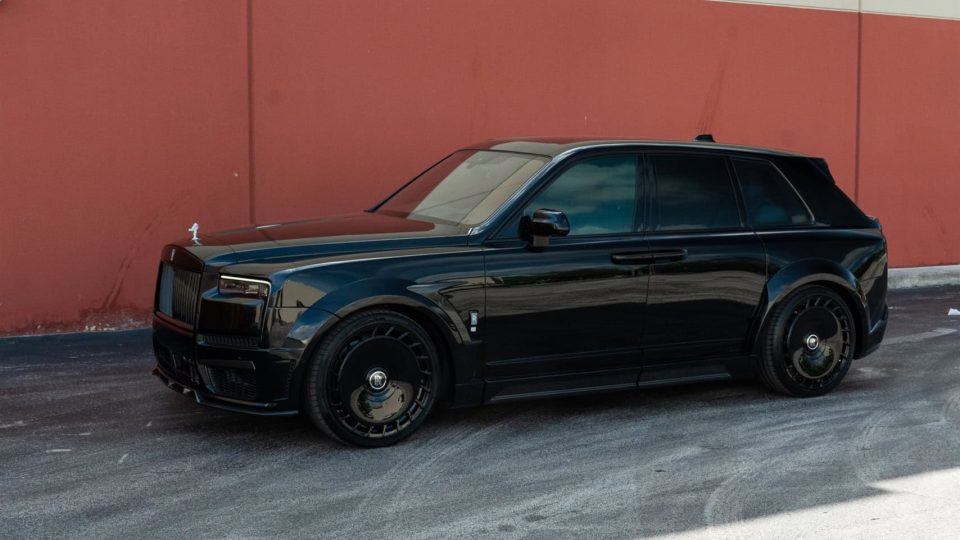 1016 Industries Cullinan Series II | Diamond Black | on Avant Garde SRX-04 | Gloss Black