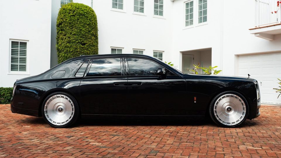 Rolls Royce Phantom | Diamond Black | on Novitec SP3 | Brushed Clear
