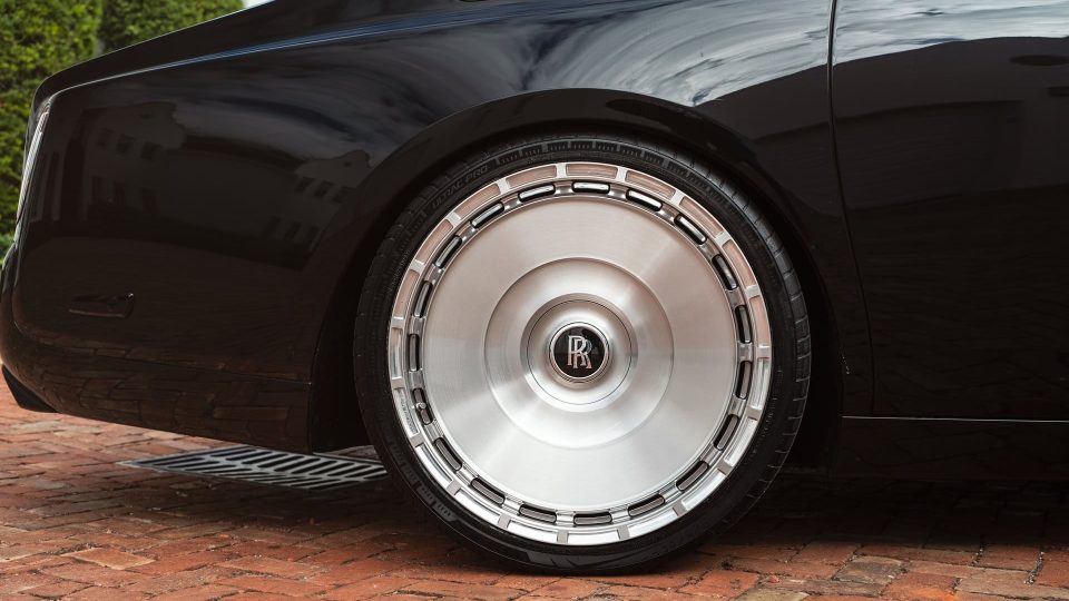 Rolls Royce Phantom | Diamond Black | on Novitec SP3 | Brushed Clear