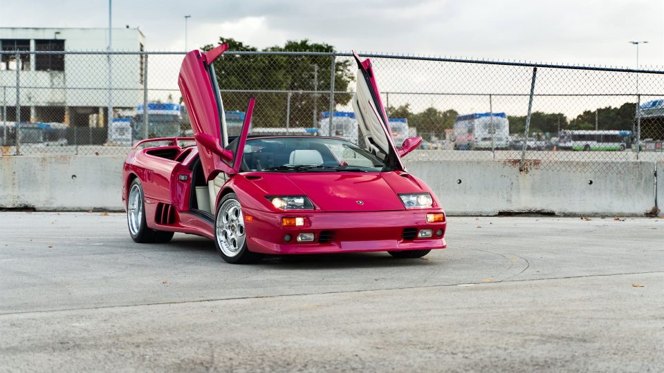 Lamborghini Diablo VT on 1886 Wheels