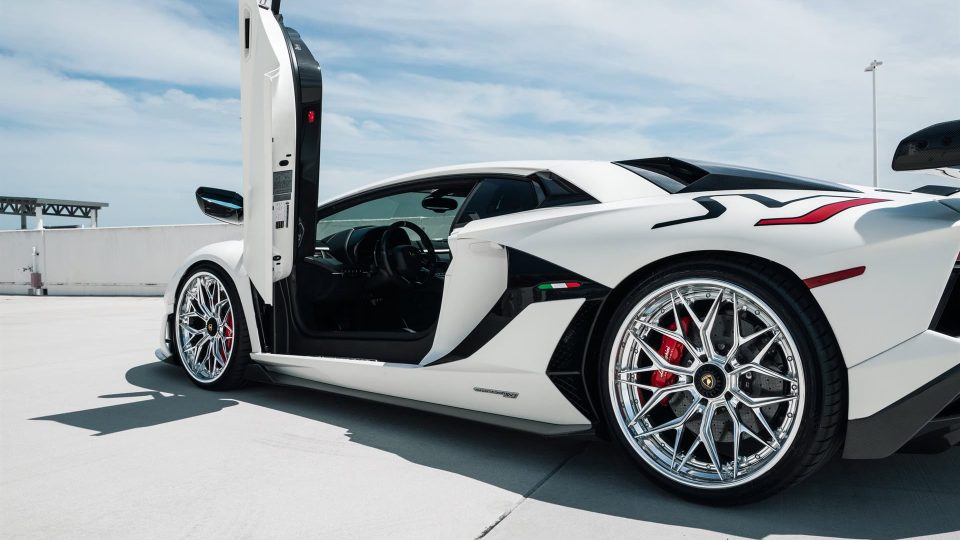 AL13 R80 | Lamborghini Aventador SVJ