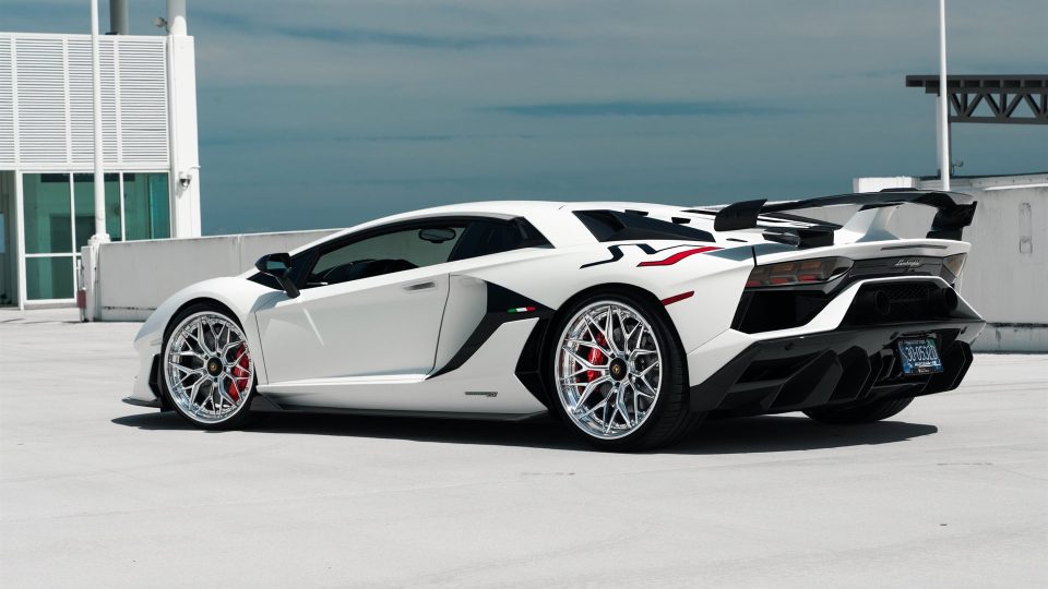 AL13 R80 | Lamborghini Aventador SVJ
