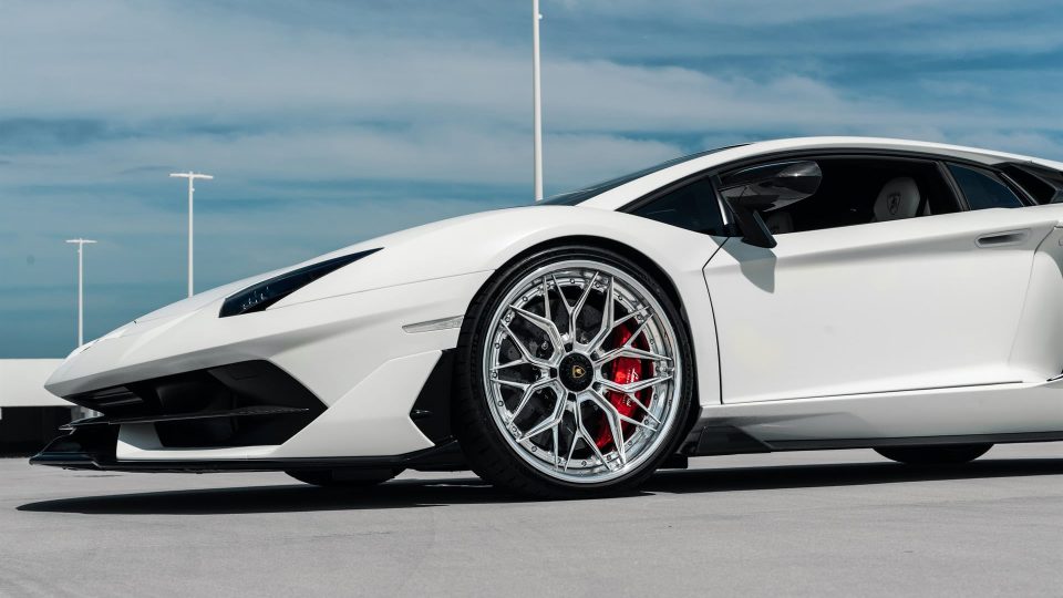 AL13 R80 | Lamborghini Aventador SVJ