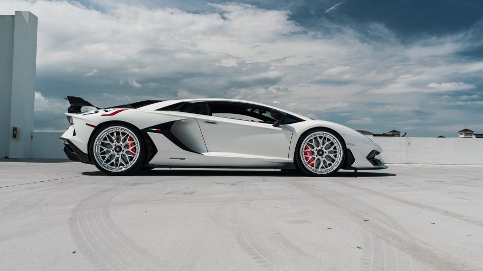 AL13 R80 | Lamborghini Aventador SVJ