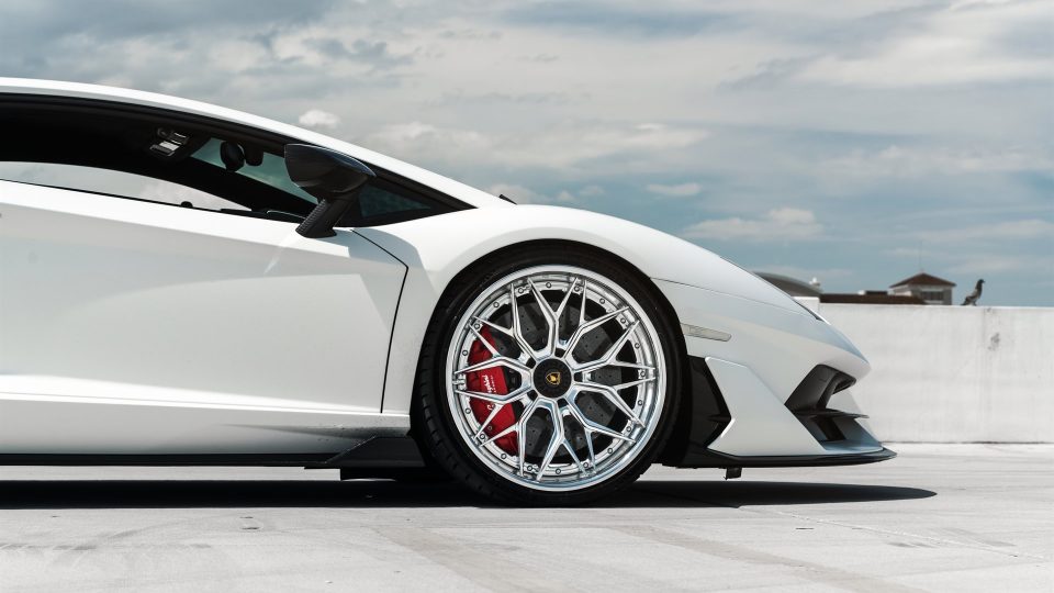 AL13 R80 | Lamborghini Aventador SVJ