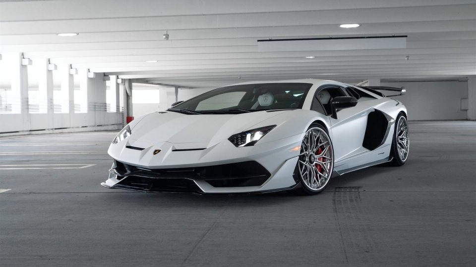 AL13 R80 | Lamborghini Aventador SVJ